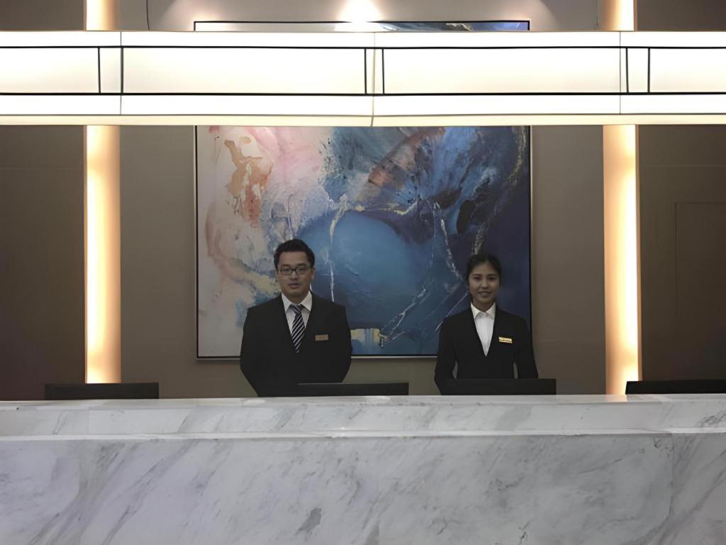 Magnotel Hotel Shanghai Railway Station Magnolia Plaza Exteriör bild