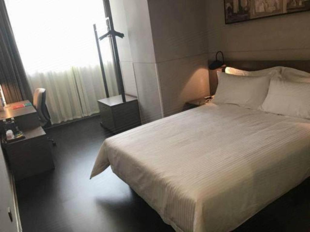 Magnotel Hotel Shanghai Railway Station Magnolia Plaza Exteriör bild